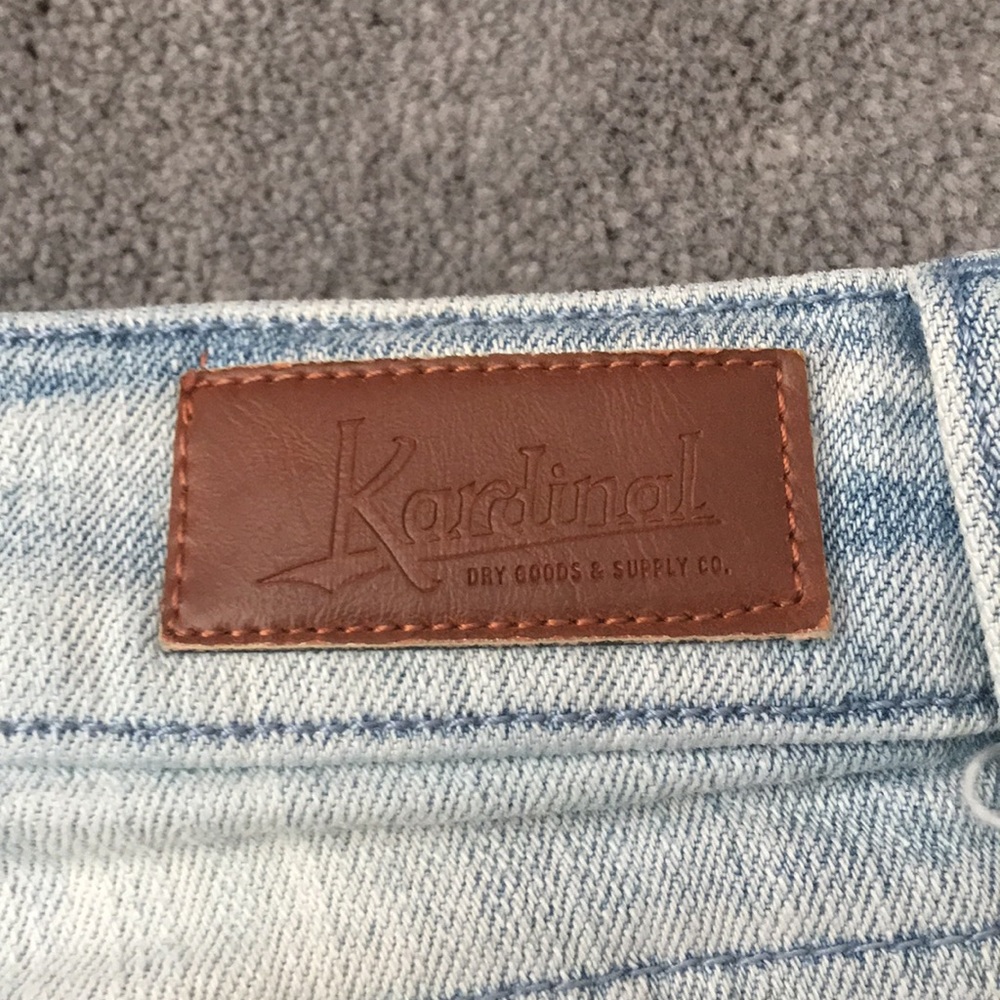 Denim shorts - Picture 3 of 5